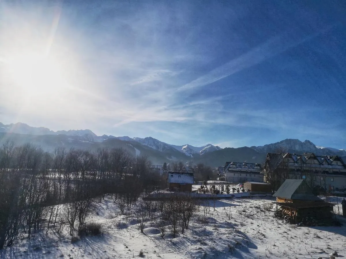 Villa 84 & Apartments Jacuzzi & Sauna Zakopane Panzió