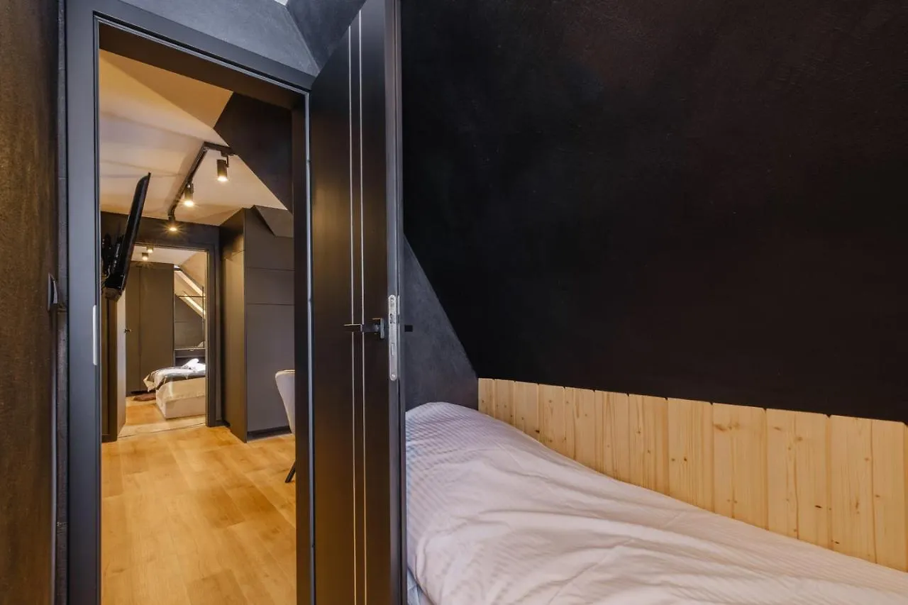 Villa 84 & Apartments Jacuzzi & Sauna Zakopane Lengyelország