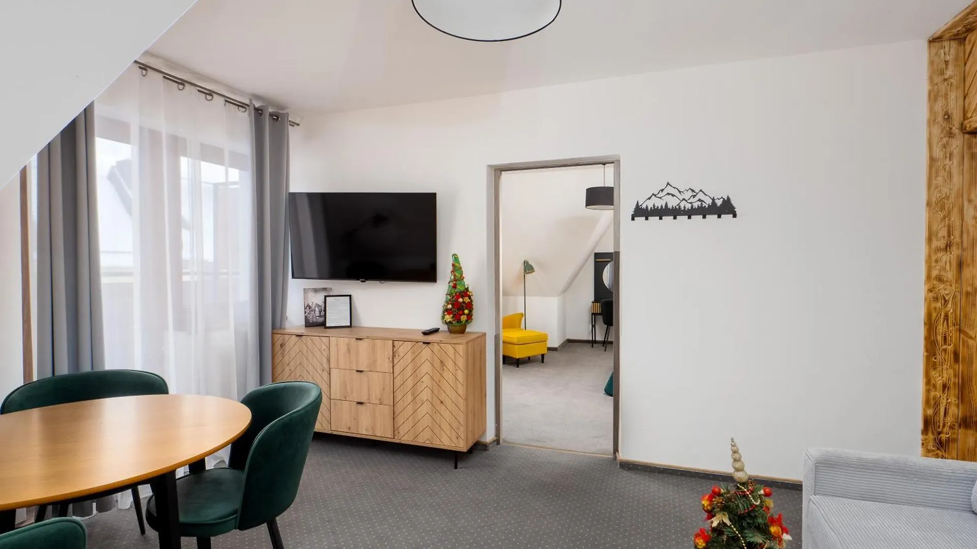 Villa 84 & Apartments Jacuzzi & Sauna Zakopane