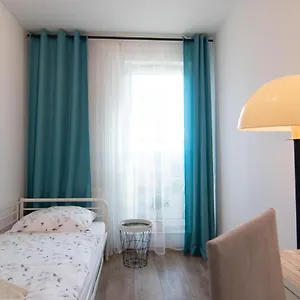apartament-loftowy-wypoczynek-goldair.poznan-hotels.com/