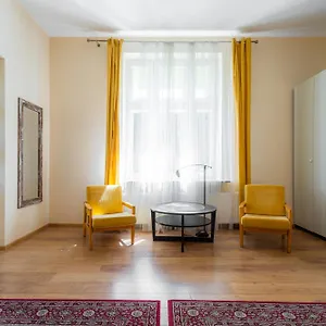 vic-apartament-garden.sopothotels.com/