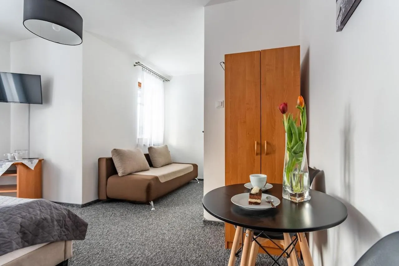 Villa 84 & Apartments - Jacuzzi, Sauna Zakopane 0*,  Poland