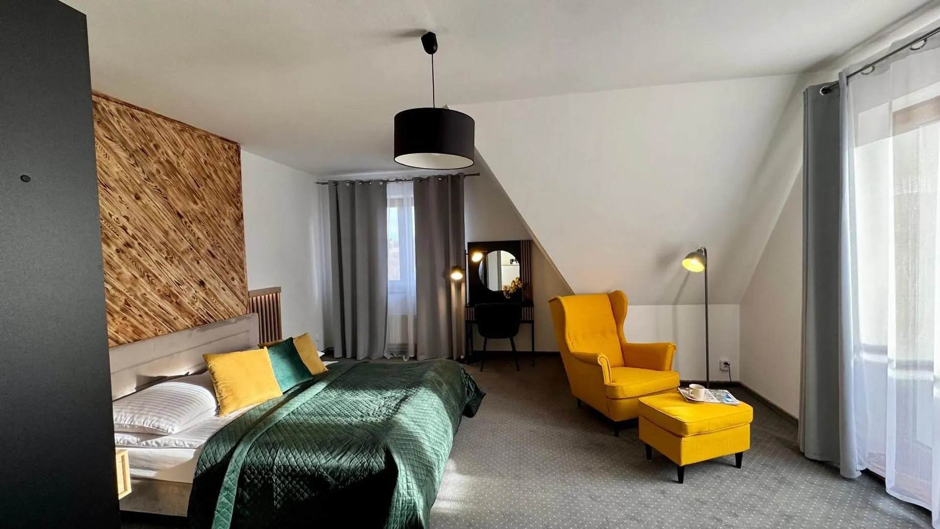 Panzió Villa 84 & Apartments - Jacuzzi, Sauna Zakopane