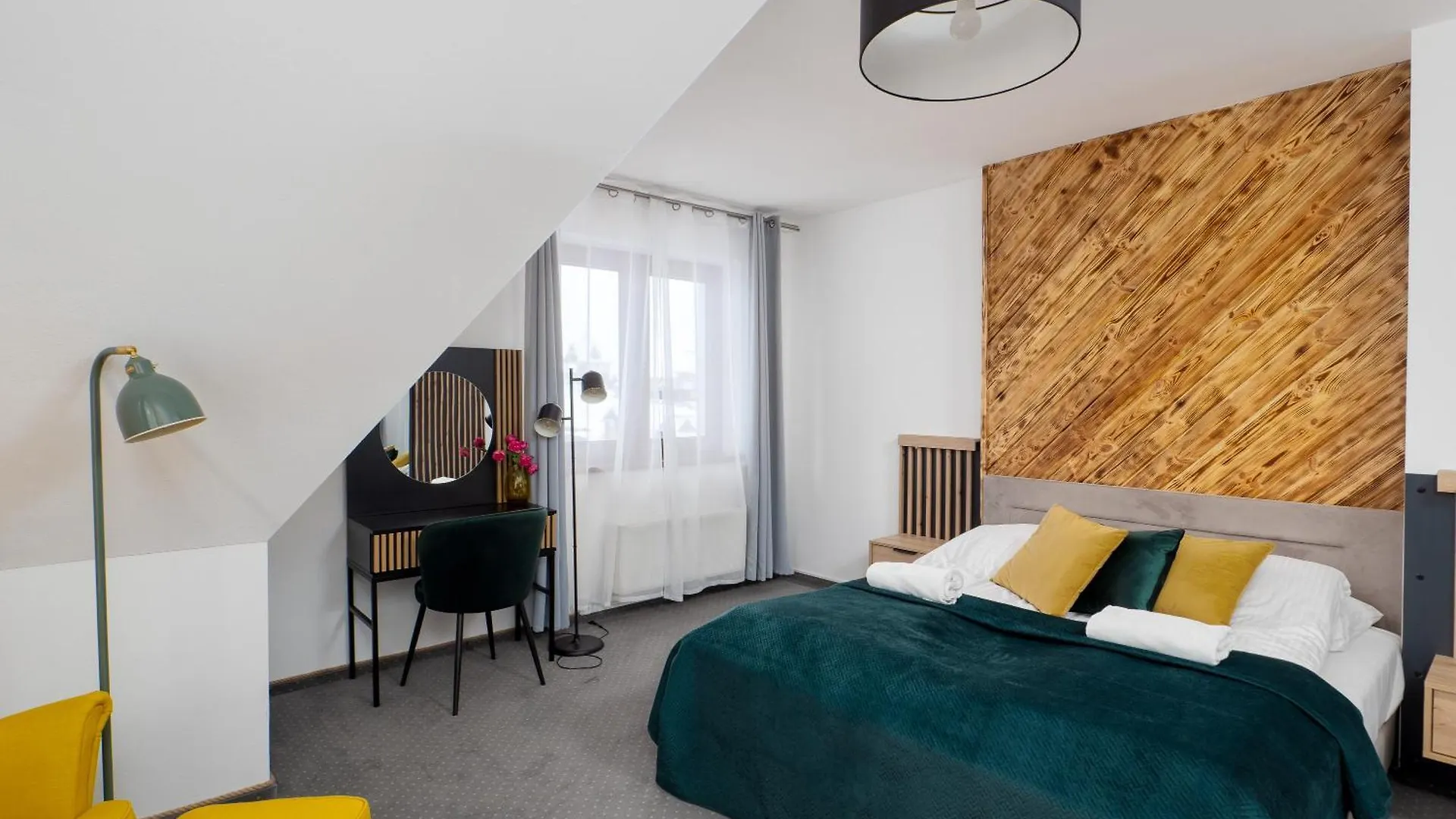 Bed & Breakfast Villa 84 & Apartments - Jacuzzi, Sauna Zakopane Poland