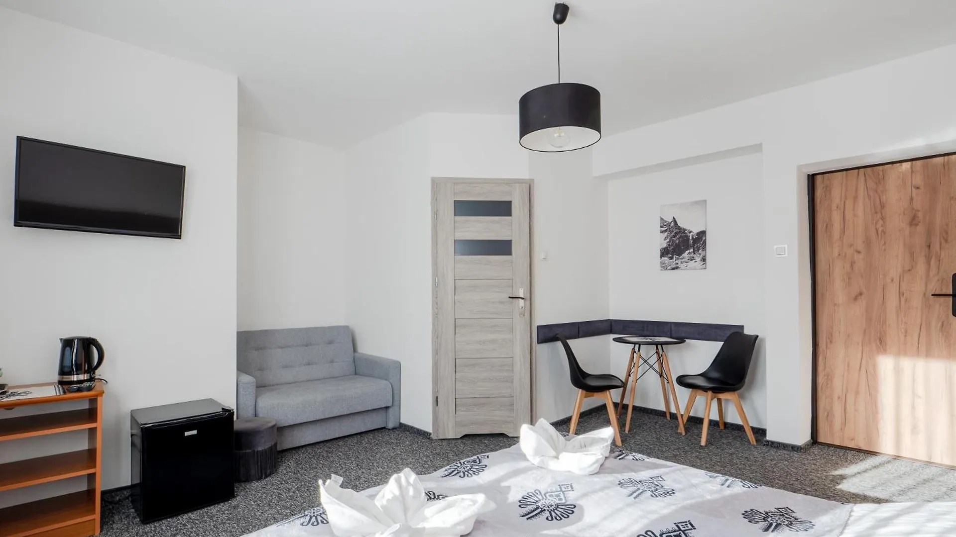 Villa 84 & Apartments Jacuzzi & Sauna Zakopane 0*,  Poland